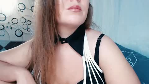 tiameow online show from 01-29-25, 11:04