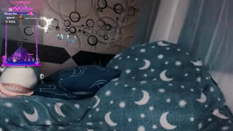 tiameow online show from 10-14-25, 07:36