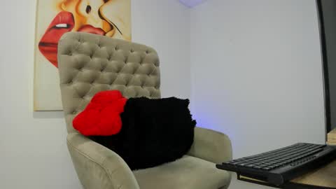 carolina online show from 12-21-25, 10:55