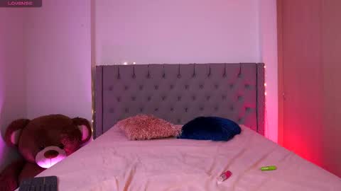 TATIANA online show from 02-05-26, 02:16