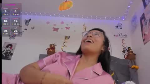 tiana_violet online show from 11-22-25, 10:20