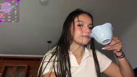 Snapshot of tianale chatting on 07-16-26, 11:05 Tiana Le online show from 07-16-26, 11:05