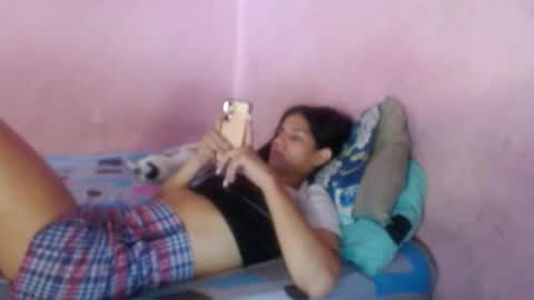 Snapshot of tianiiss_sweet chatting on 09-18-25, 06:32 Tiana online show from 09-18-25, 06:32