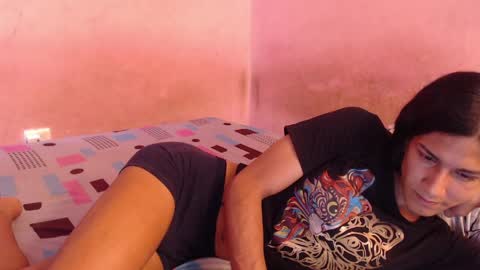 Snapshot of tianiiss_sweet chatting on 05-15-26, 06:26 Tiana online show from 05-15-26, 06:26