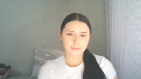 Snapshot of tiastinner chatting on 06-09-26, 06:47 Margo online show from 06-09-26, 06:47