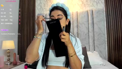 Snapshot of tifany__ross chatting on 11-13-25, 07:46 Tiff3 online show from 11-13-25, 07:46