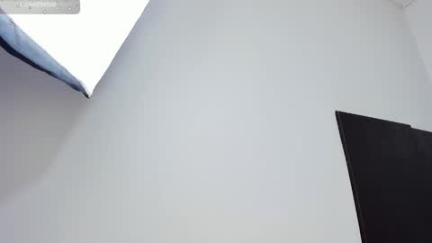 Tifany  online show from 03-11-25, 01:37