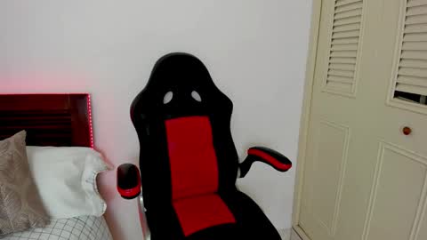 tifanymonroehot online show from 02-08-26, 12:08