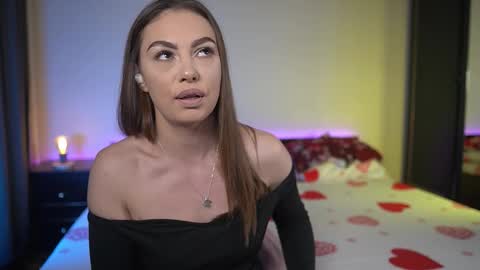 Snapshot of tiff001 chatting on 11-20-25, 09:58 Tiffany online show from 11-20-25, 09:58