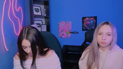 Snapshot of tiffani_murr chatting on 02-04-26, 12:22 Tif online show from 02-04-26, 12:22