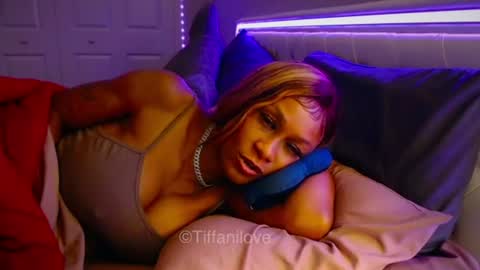 Tiffani Love online show from 06-15-26, 11:12