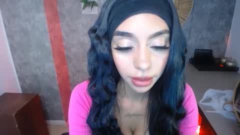 Snapshot of tiffany_1m chatting on 12-09-24, 06:25 tiffany_1m online show from 12-09-24, 06:25