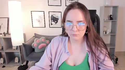 tiffanyglow online show from 07-08-26, 07:35