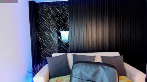 tiffanyhoustton online show from 04-09-26, 12:10