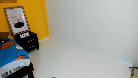 tiffanyhoustton online show from 05-02-26, 11:59