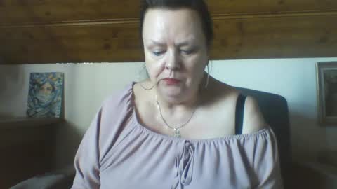 TiffanyMature online show from 04-10-26, 08:30