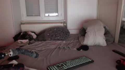 tiffanysissyx online show from 09-15-25, 11:38