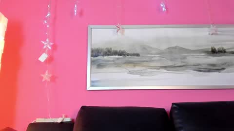 Stefany Suarez online show from 01-30-25, 02:15