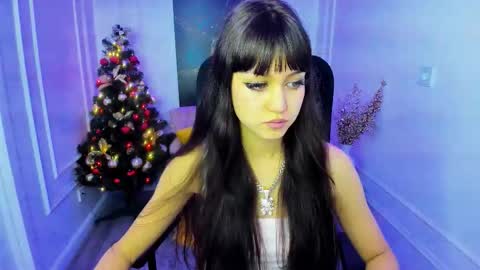 tiffanyyoun online show from 12-21-25, 04:08