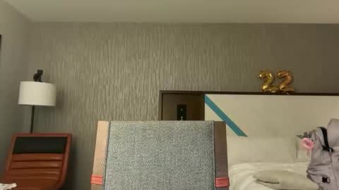 Tiffstreatsxoxo online show from 04-23-26, 04:53