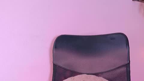 Snapshot of tiffvalentinee_ chatting on 11-05-25, 10:21 Tiffany online show from 11-05-25, 10:21