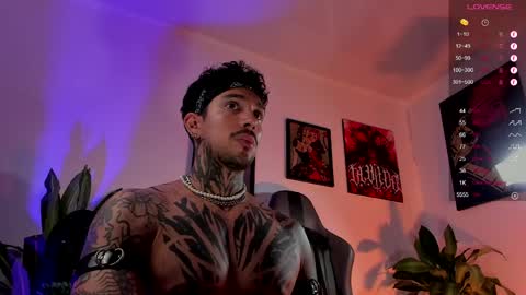 Chris online show from 04-25-26, 03:31