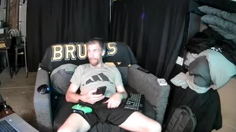 Tiggity23 come stroke my 9 cock with ne online show from 04-25-26, 03:42