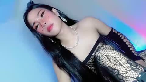 Snapshot of tight_elliana chatting on 10-21-25, 06:58 tight_elliana online show from 10-21-25, 06:58
