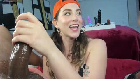 Snapshot of tightholestinytits chatting on 02-13-25, 10:22 tightholestinytits online show from 02-13-25, 10:22