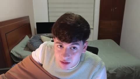 Camilo online show from 10-21-25, 01:28