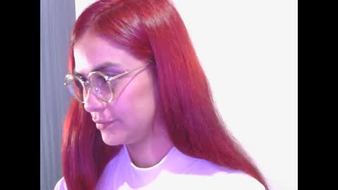 TIINY  Special show when it reaches 10000 flowers  online show from 04-26-26, 12:52