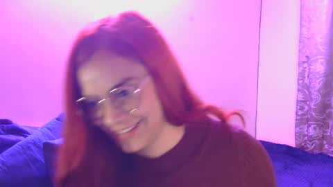 Snapshot of tiiny_emiily chatting on 04-28-26, 01:59 TIINY Special show when it reaches 10000 flowers online show from 04-28-26, 01:59