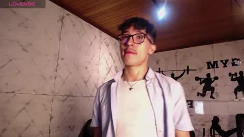 Tim Fox online show from 11-18-25, 12:20