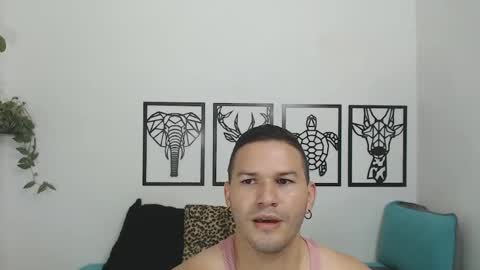 Timothy and Santy online show from 01-06-25, 12:16