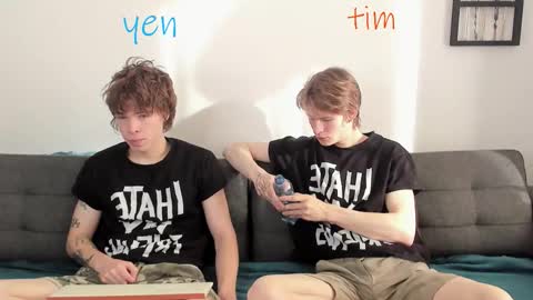 Tim online show from 09-25-25, 01:15