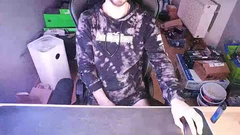 Hot timann online show from 01-24-25, 01:03