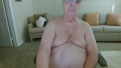 Snapshot of timealone120000 chatting on 10-12-25, 05:23 timealone120000 online show from 10-12-25, 05:23