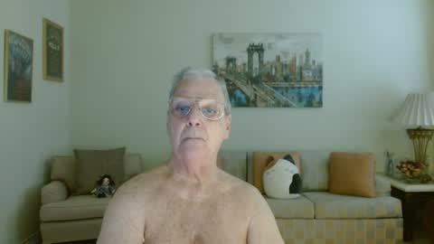 Snapshot of timealone120000 chatting on 07-12-26, 12:34 timealone120000 online show from 07-12-26, 12:34