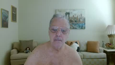 Snapshot of timealone120000 chatting on 07-15-26, 06:57 timealone120000 online show from 07-15-26, 06:57