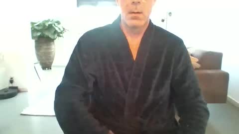 times20 online show from 05-09-26, 06:07