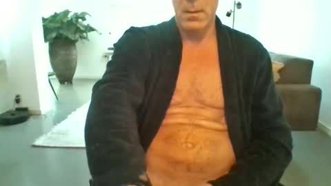 times20 online show from 05-22-26, 04:52