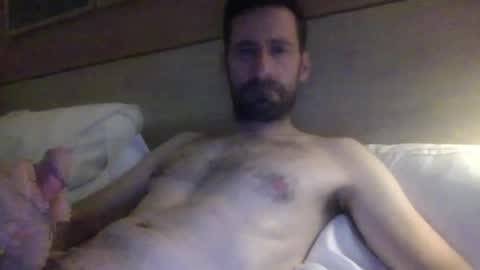 Snapshot of timetosetoff chatting on 05-19-26, 09:32 itsjustashotaway online show from 05-19-26, 09:32