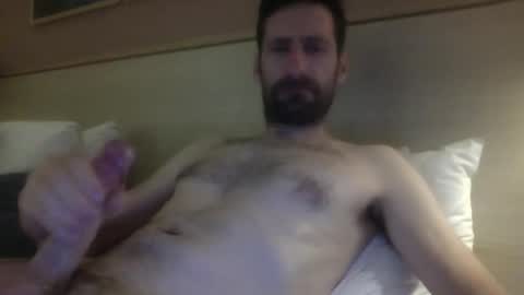 Snapshot of timetosetoff chatting on 05-20-26, 09:32 itsjustashotaway online show from 05-20-26, 09:32