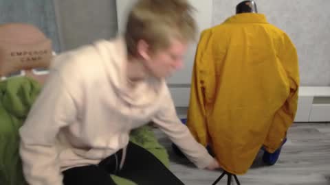 Snapshot of timmy7topcut chatting on 02-07-25, 04:24 Timmy online show from 02-07-25, 04:24