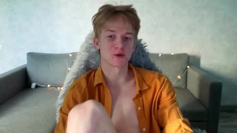 Snapshot of timmy7topcut chatting on 10-27-25, 08:29 Timmy online show from 10-27-25, 08:29