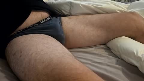 Snapshot of timmyz188 chatting on 11-10-25, 01:37 tim online show from 11-10-25, 01:37