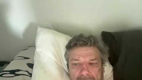 Snapshot of timo2023fi chatting on 06-13-26, 08:45 timo2023fi online show from 06-13-26, 08:45