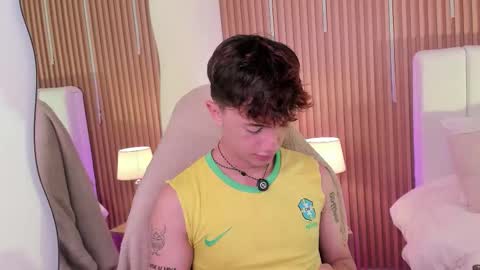 Timothy 21 years old online show from 03-05-26, 08:27