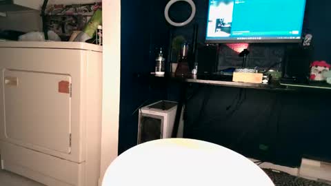 Snapshot of timsefs chatting on 10-26-25, 09:10 TimSefs online show from 10-26-25, 09:10