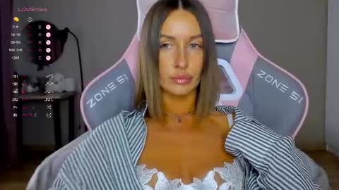 Tina online show from 06-16-26, 10:40